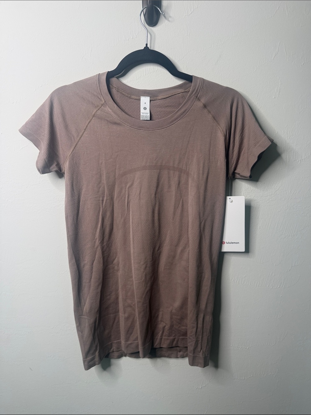 Lululemon Swiftly Tech Short Sleeve 2.0